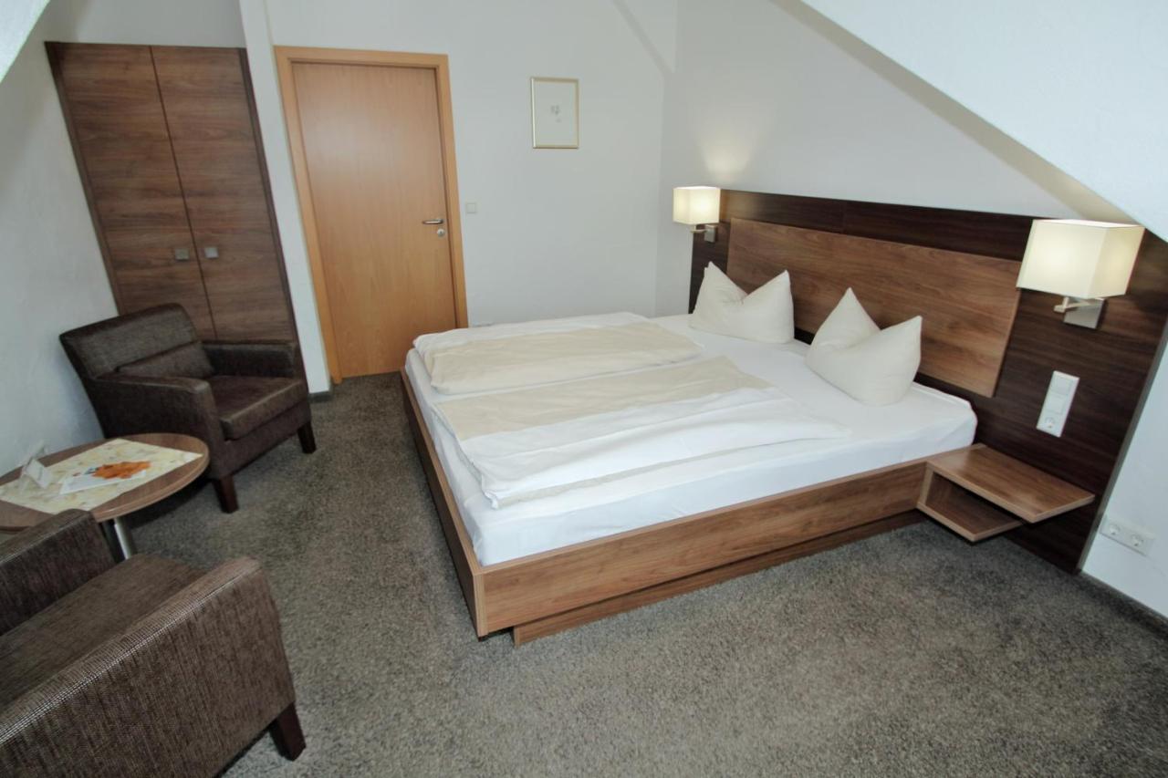Weinhotel Kienle Burrweiler Esterno foto