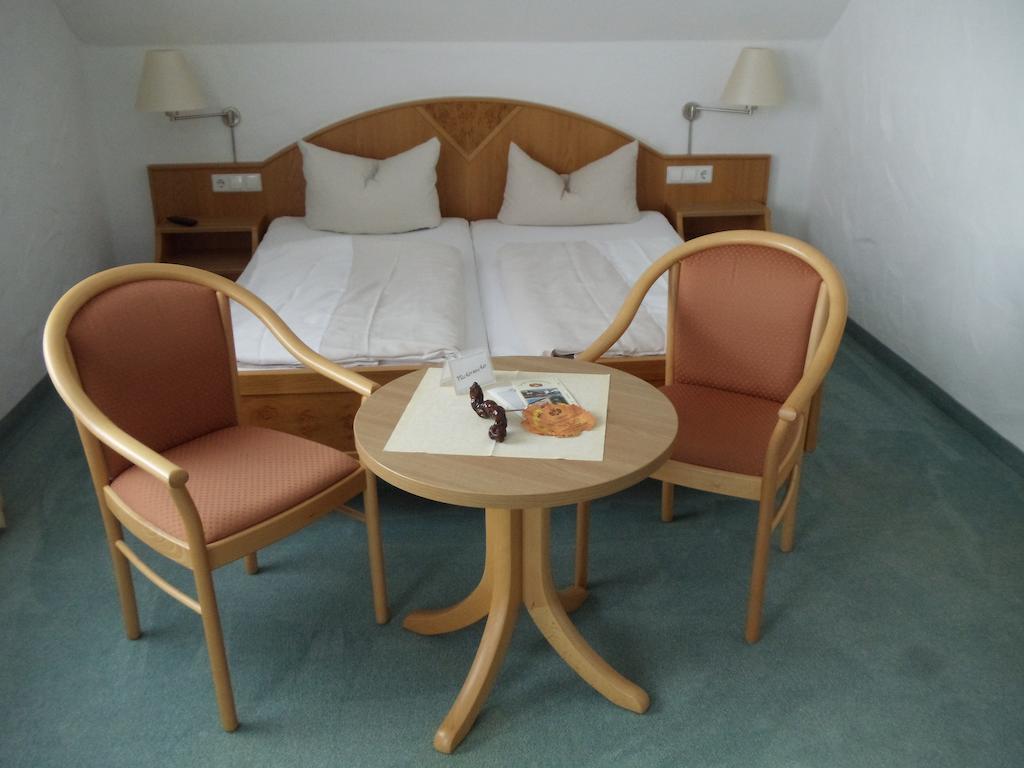 Weinhotel Kienle Burrweiler Camera foto