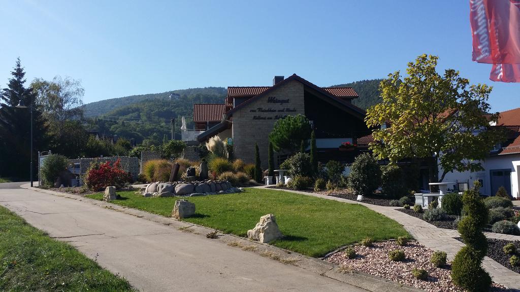 Weinhotel Kienle Burrweiler Esterno foto